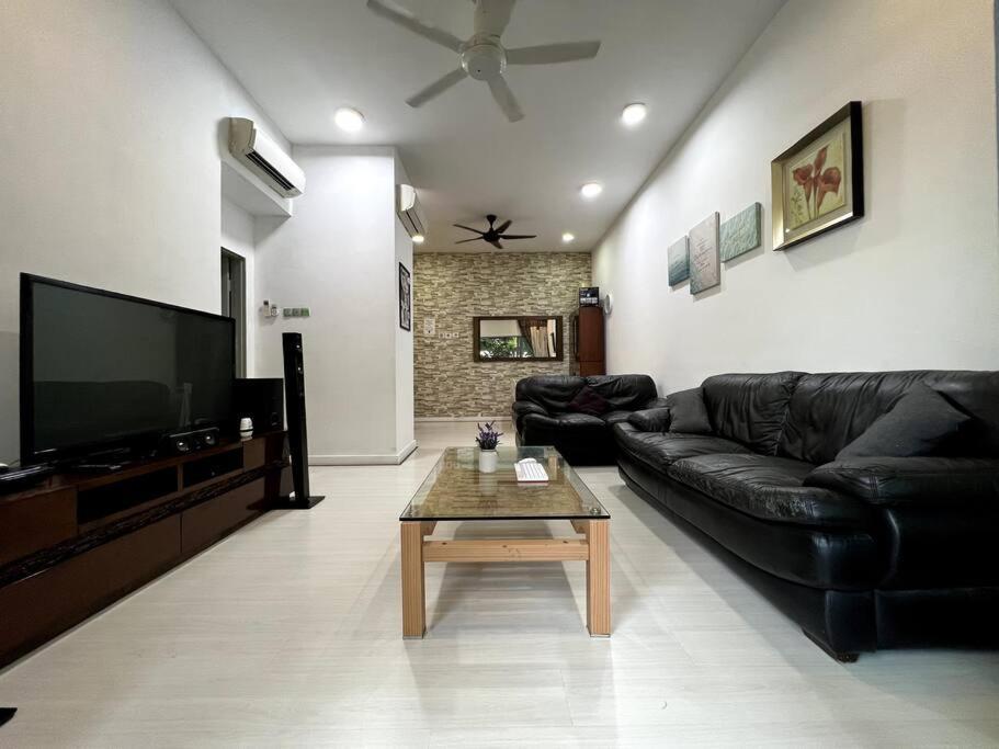 Luxury The Loft Comfort & Convenient Homestay 4 Kota Kinabalu Extérieur photo