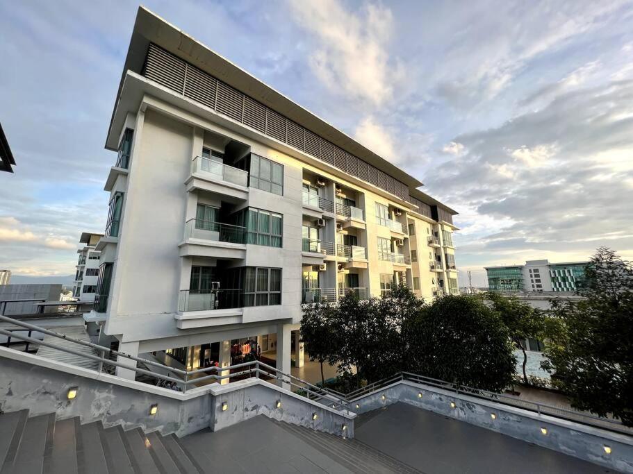Luxury The Loft Comfort & Convenient Homestay 4 Kota Kinabalu Extérieur photo