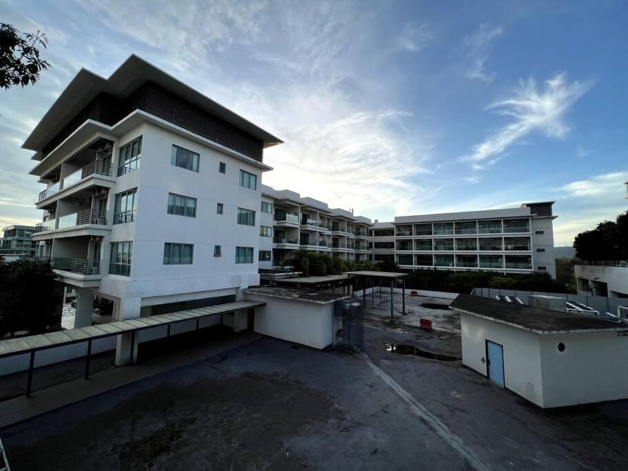 Luxury The Loft Comfort & Convenient Homestay 4 Kota Kinabalu Extérieur photo